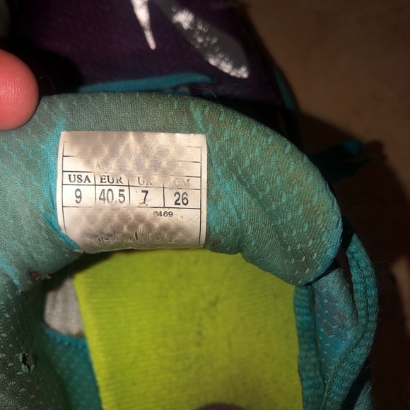 Women’s Brooks Running Sneakers size 9 - Picture 6 of 7